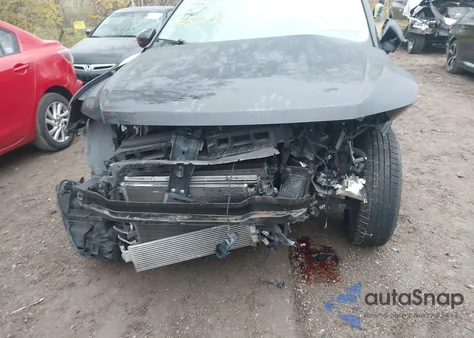 2018 Volkswagen Tiguan 2.0T Se/2.0T Sel from USA, damaged, VIN 3VV2B7AX4JM145274